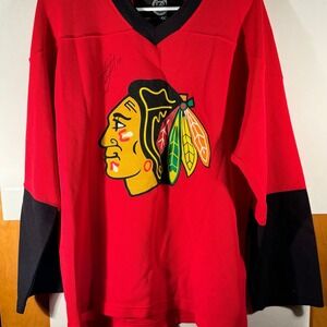 Jonathan Toews Signed Chicago Blackhawks NHL‎ Jersey Hockey Medium M